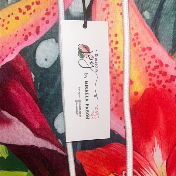 Mikaela Pabon NWT Tropical Floral Hoodie w/ Vibrant Colors size Large - Picture 4 of 12